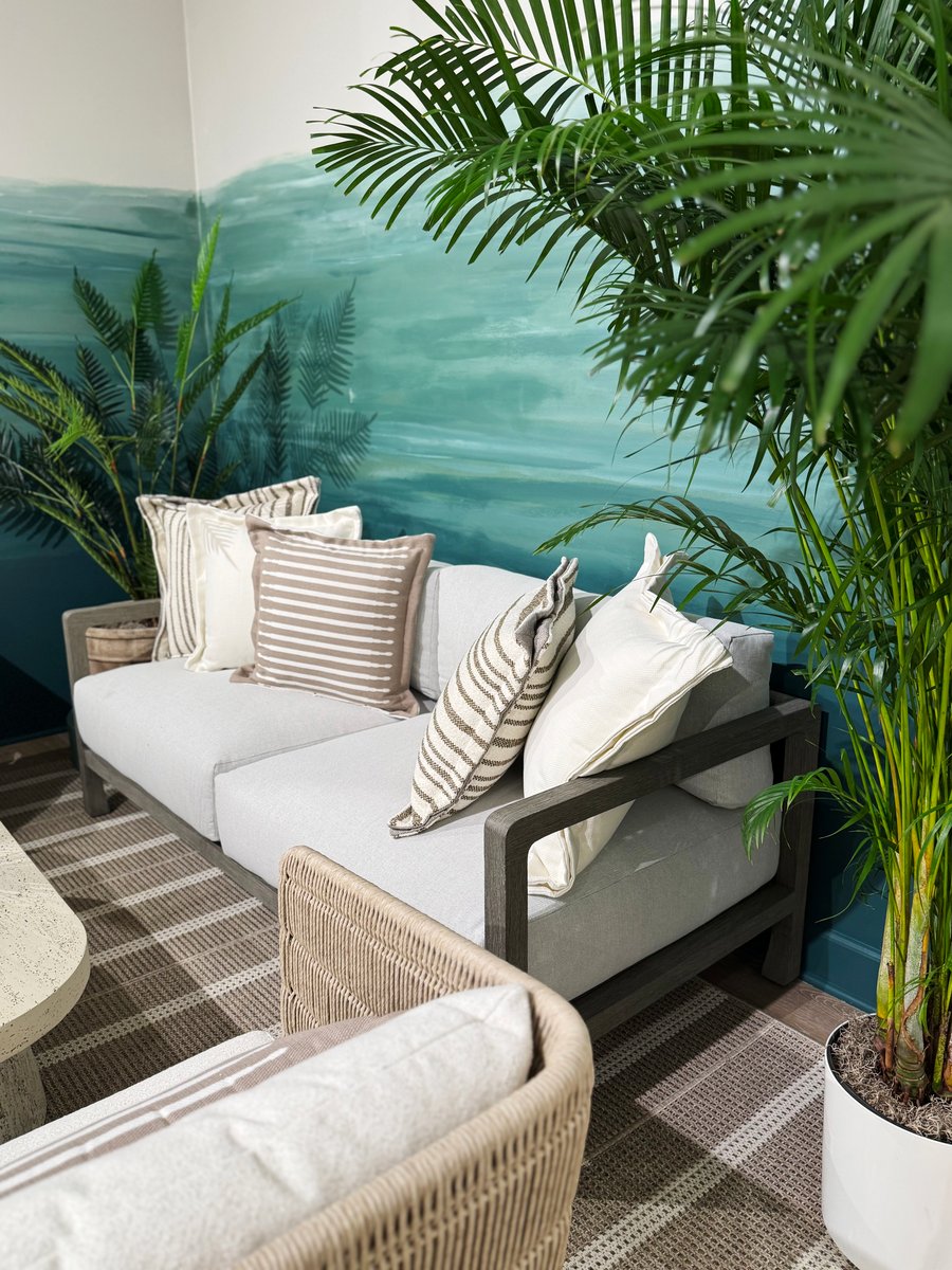 Bernhardt Exteriors at Casual Market