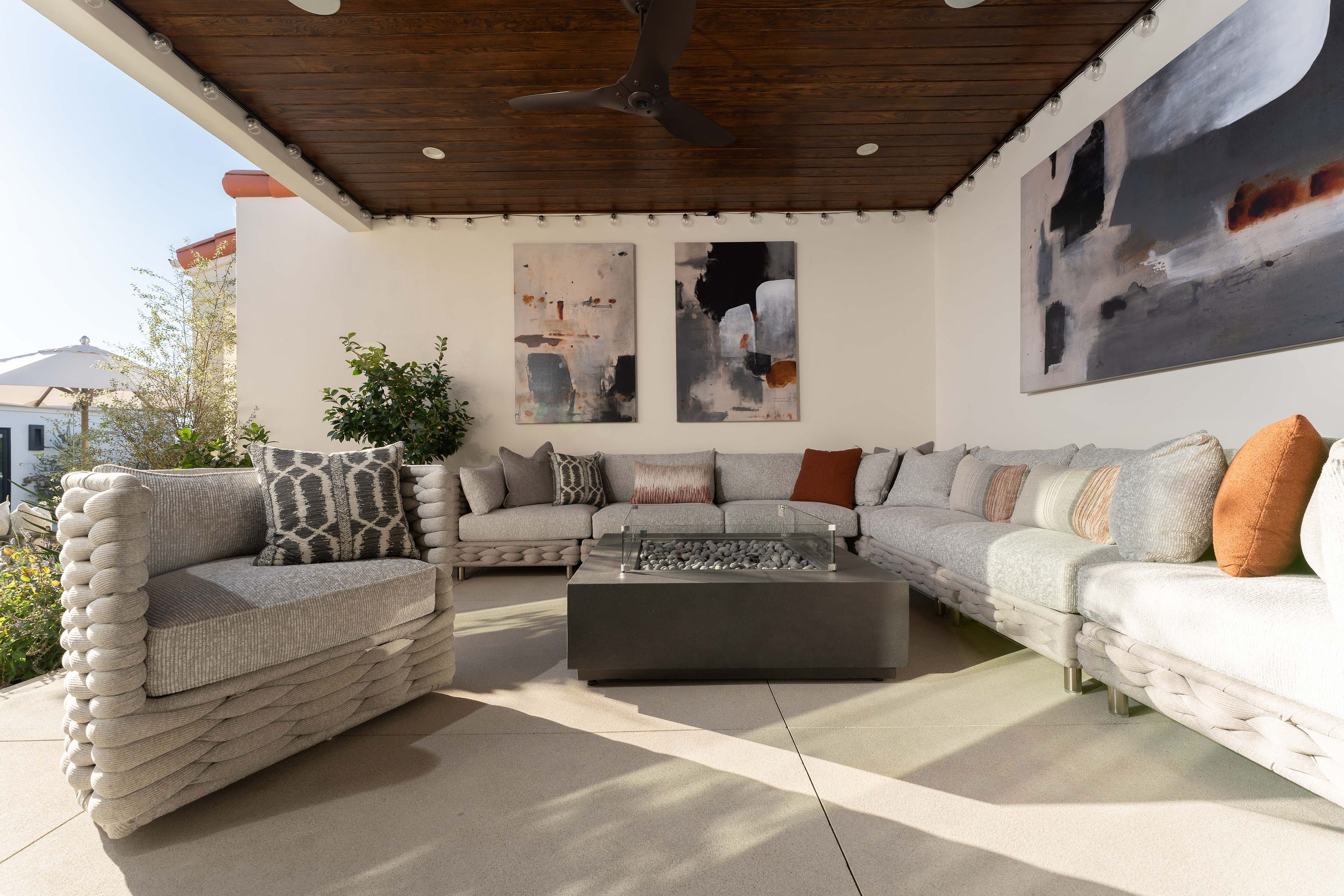 R&R and Bernhardt Redefine Hollywood Outdoors