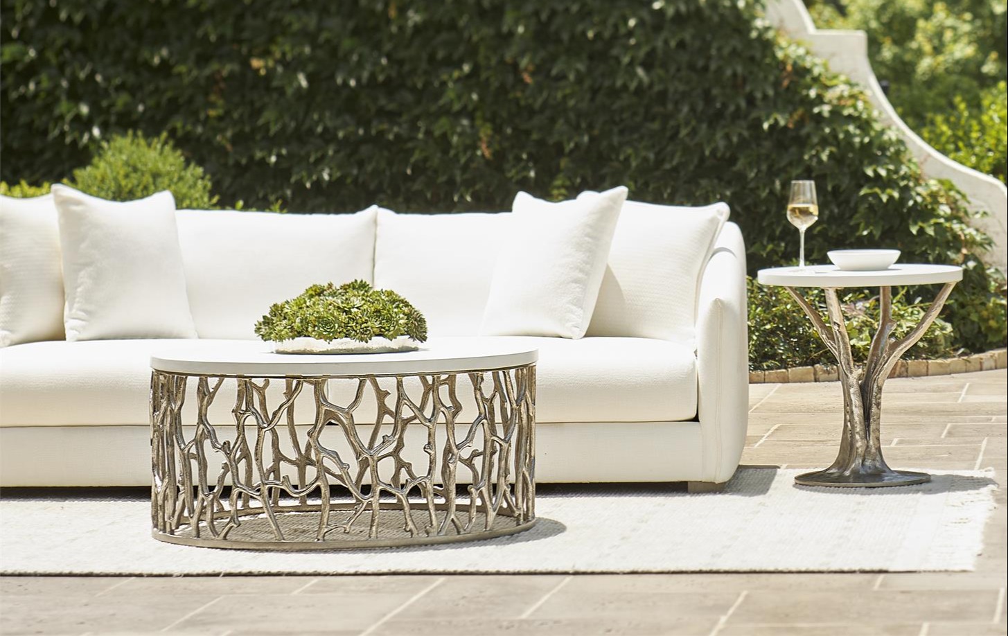 Bernhardt Exteriors award-wining Milos-Cyprus Table Group