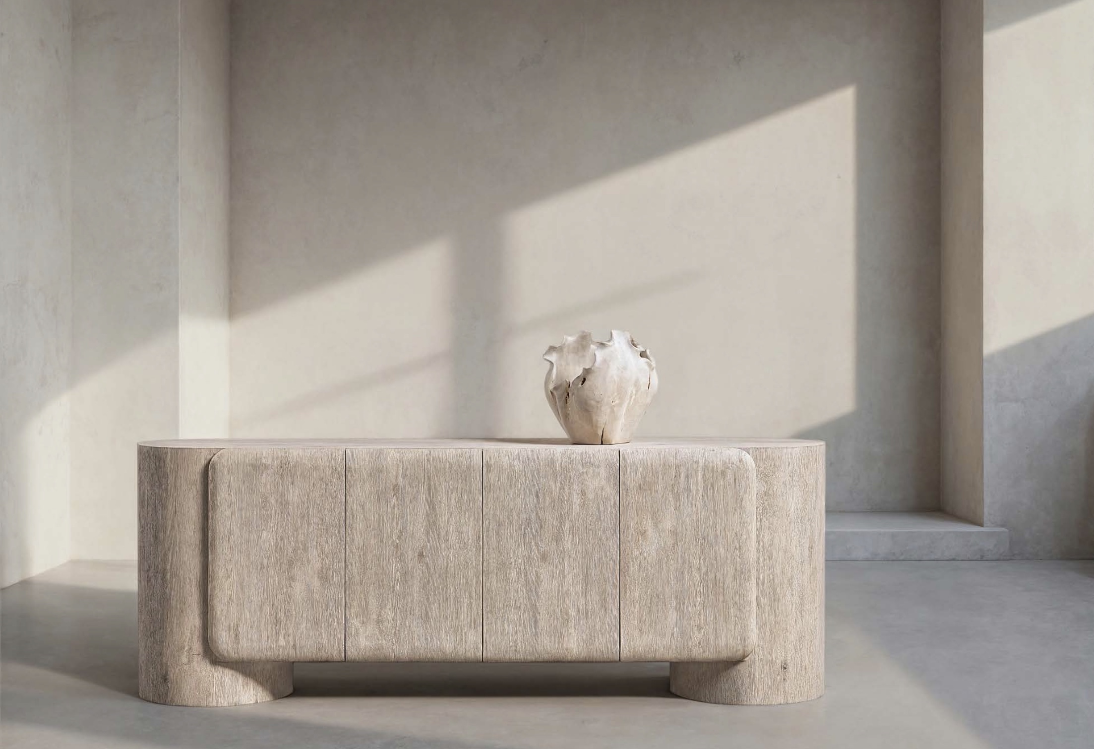 390880 DARROW ENTERTAINMENT CREDENZA