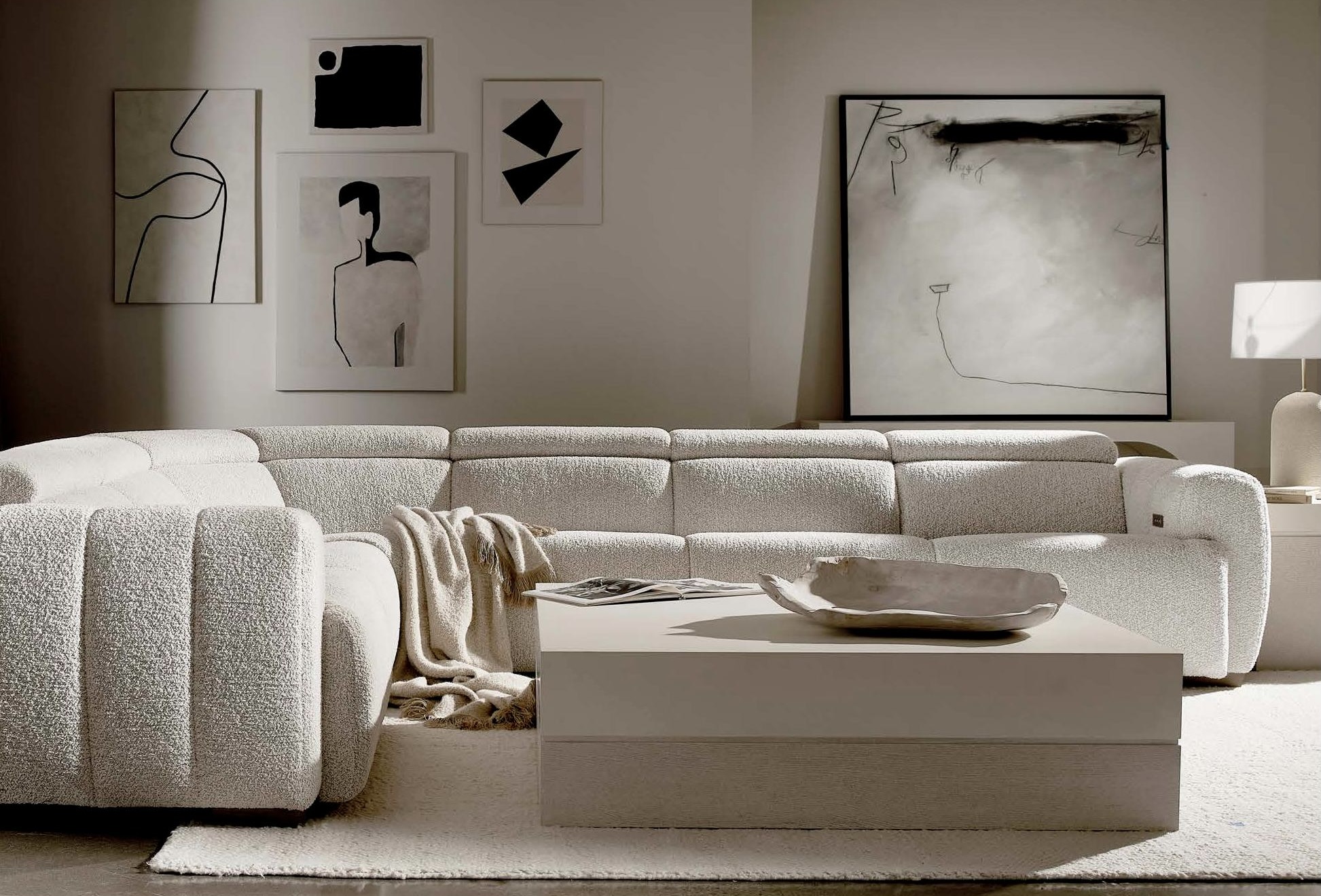 Bernhardt Aldo Power Motion Sectional