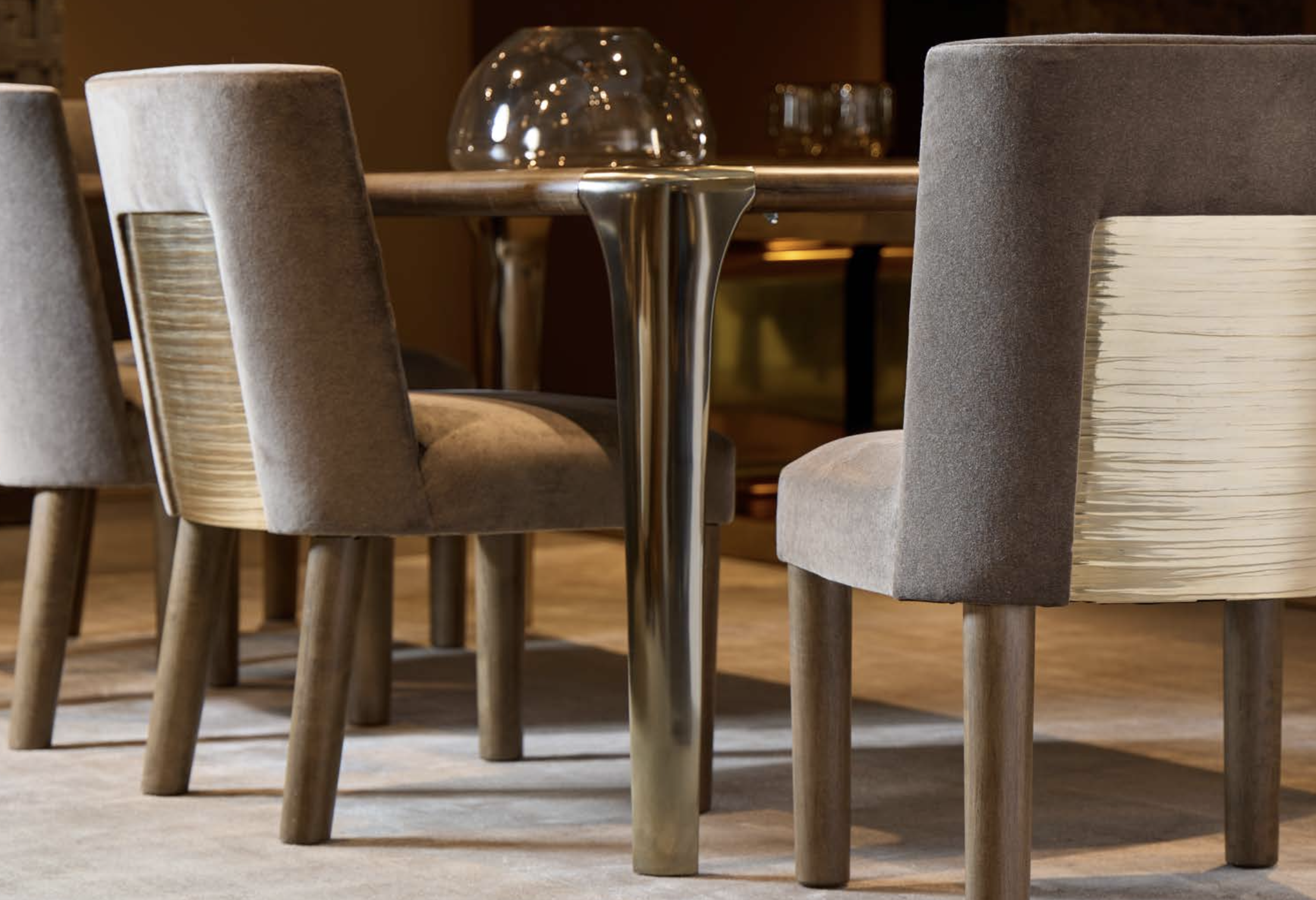 308220 ANNETTE DINING TABLE, 308547 ARAMIS SIDE CHAIR